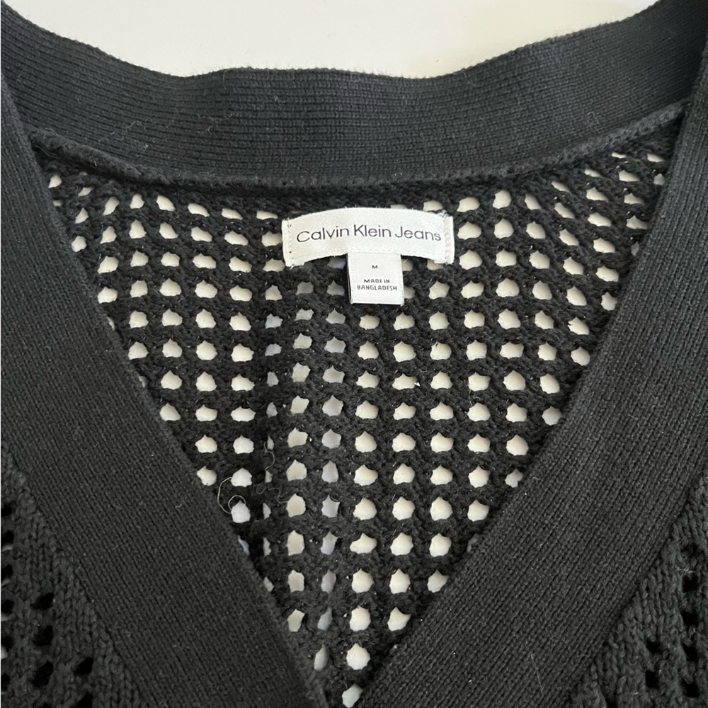 Calvin Klein Spring Sweater - Picture 2 of 4